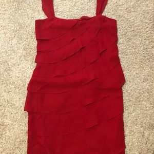 Ruffle party dress! 💃🏻